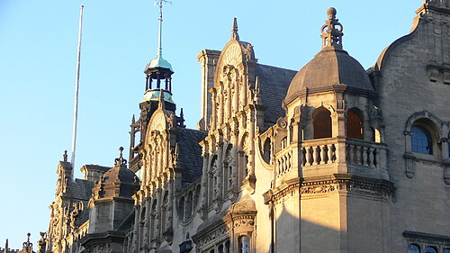 Oxford Town Hall roofline